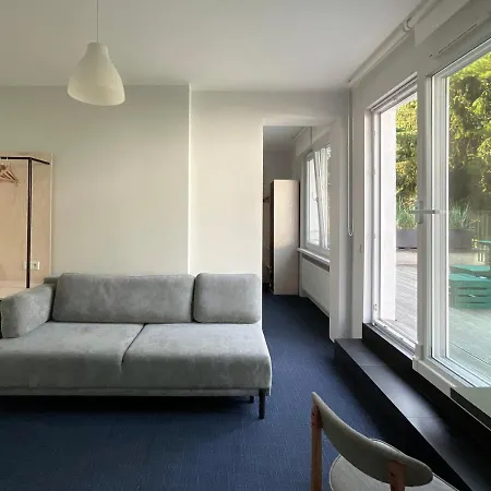 ゲストハウス Jantar