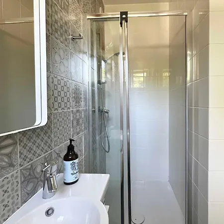 ゲストハウス Jantar 3*